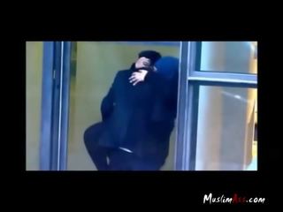 蓋頭 老師 抓 love-making 由 間諜攝像機