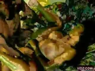 Sampanye sexcapade with a ebony hunk