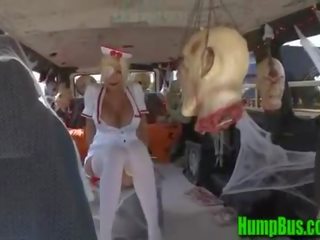 Απόκριες hump λεωφορείο μέρος εγώ