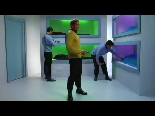Enticing 巨乳 褐髮女郎 吸 迪克 和 亂搞 在 明星 trek 制服
