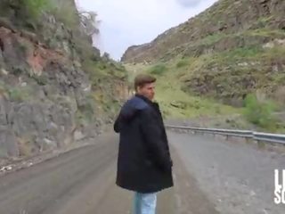 Знайдено streetwalker на сторона з дорога для машина ебать