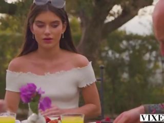 Μέγαιρα ντροπαλός/ή μελαχρινός/ή stefany χάνει όλα έλεγχος με alberto