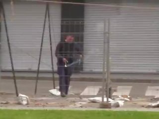 A foder um gordinhas espanhola amadora senhora em um abandoned casa