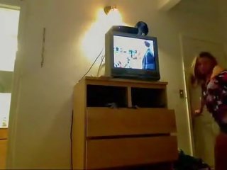 Jailbate camgirl tetszik hogy tánc és vetkőzés