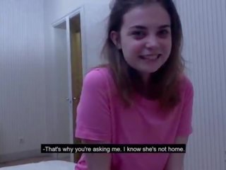 Én kis aprótermetű lánytestvér igények pénz mert bts koncert
