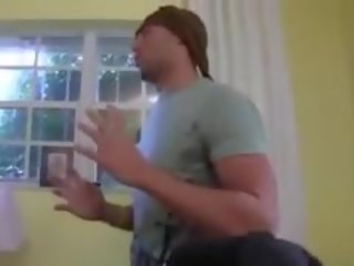 তিন তরুণ মেয়েরা havingsex সঙ্গে সিঁধেল চোর