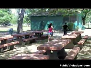 Simbahan necking pulutong malaswa pelikula acts