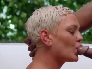 Instagram pawg kaden kole obtient son giant-ass baisée par une épais bbc pov