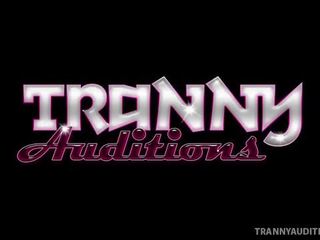 Introducing cantik muda transgender drikinha lima