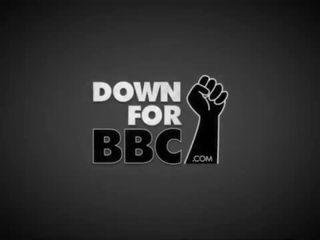 Vers le bas pour bbc&colon; sadie blair rempli avec isiah maxwell monstre 10 pouces