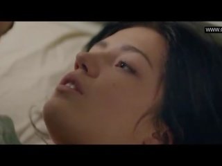 Adele exarchopoulos - telanjang dada seks klip adegan - eperdument (2016)