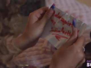 DocSquirt - groovy curly chick enjoys getting her pussy squirting